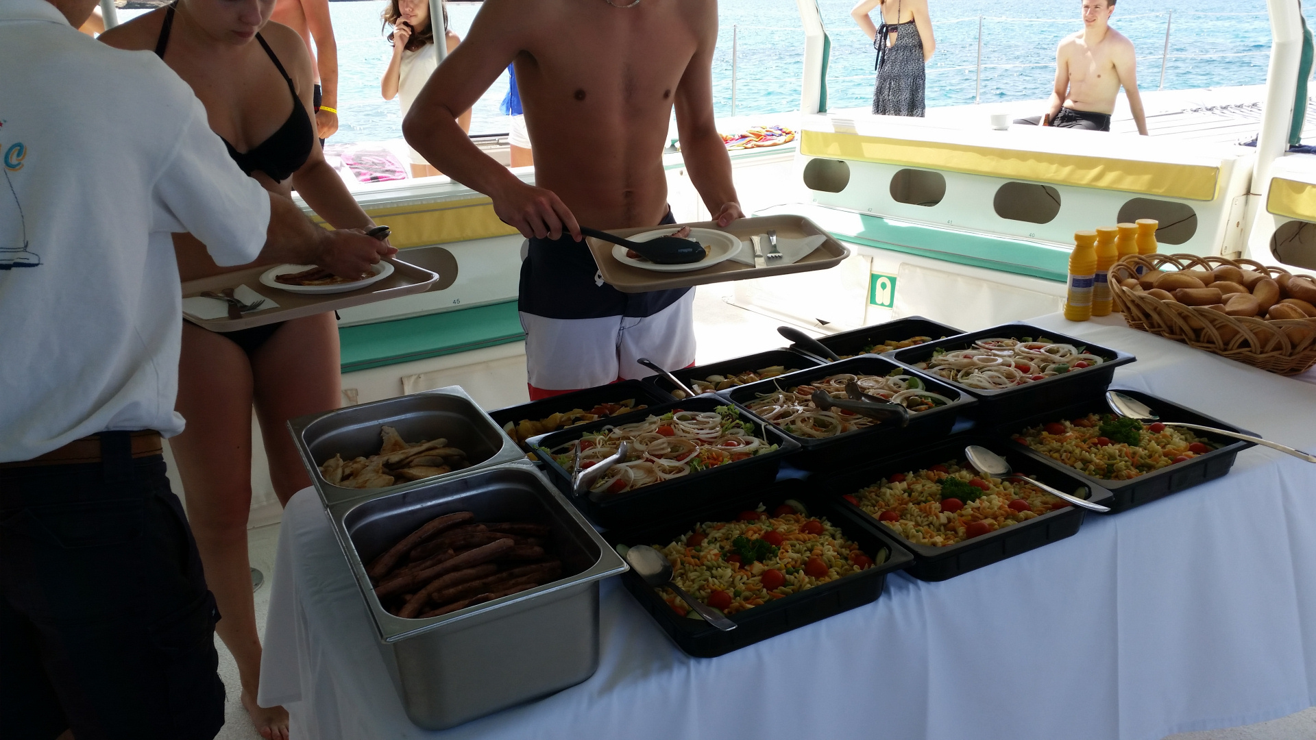 yacht catering mallorca